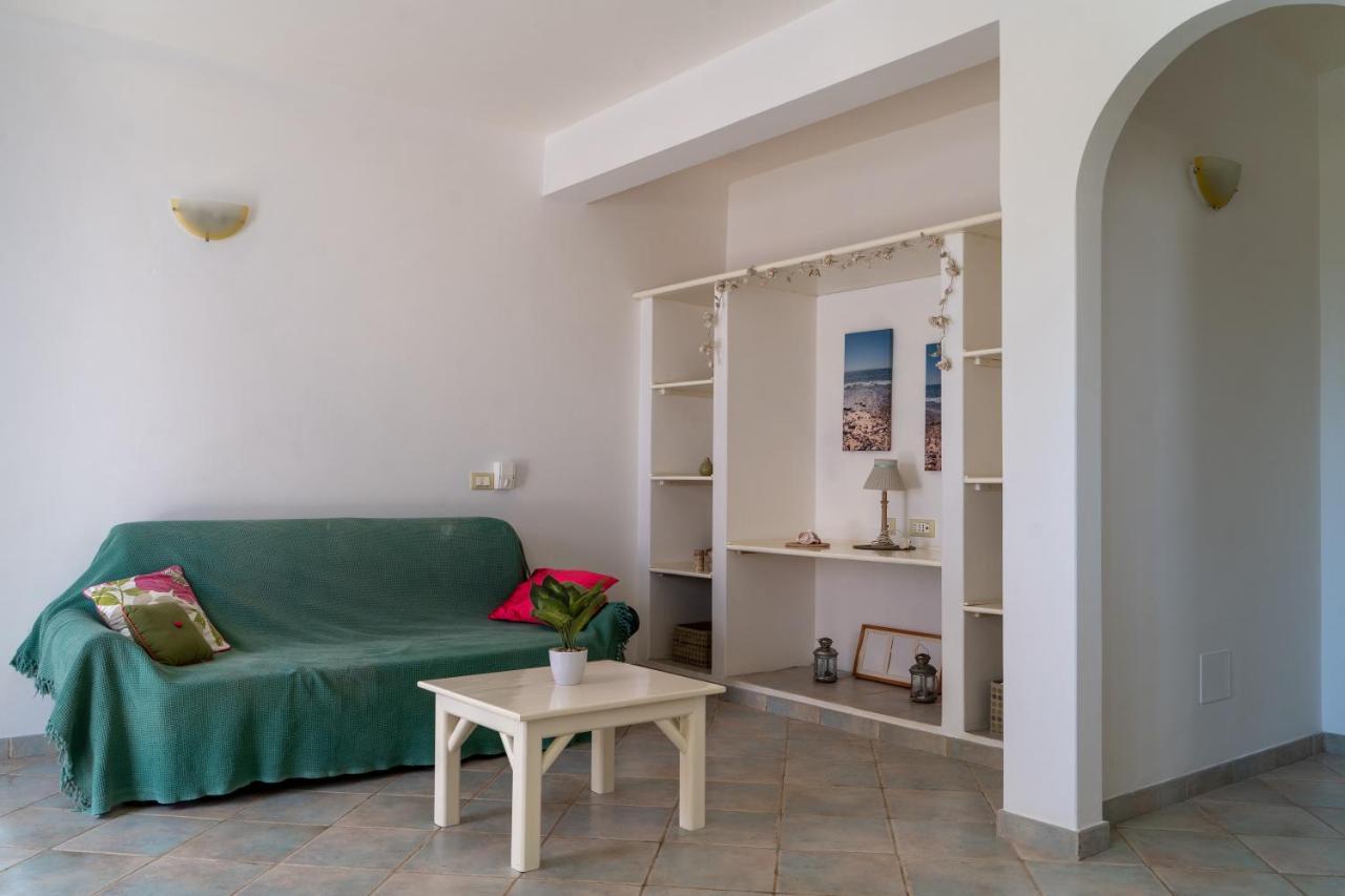 Lovely Beach Front Apartment In Santa Maria Exterior foto