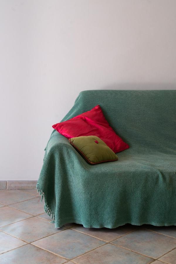 Lovely Beach Front Apartment In Santa Maria Exterior foto